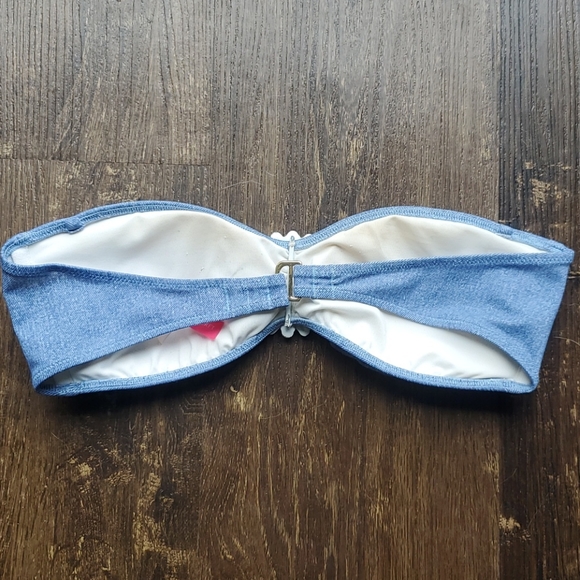 🌸☆VICTORIA'S SECRET SWIM TOP☆🌸 - Picture 3 of 5